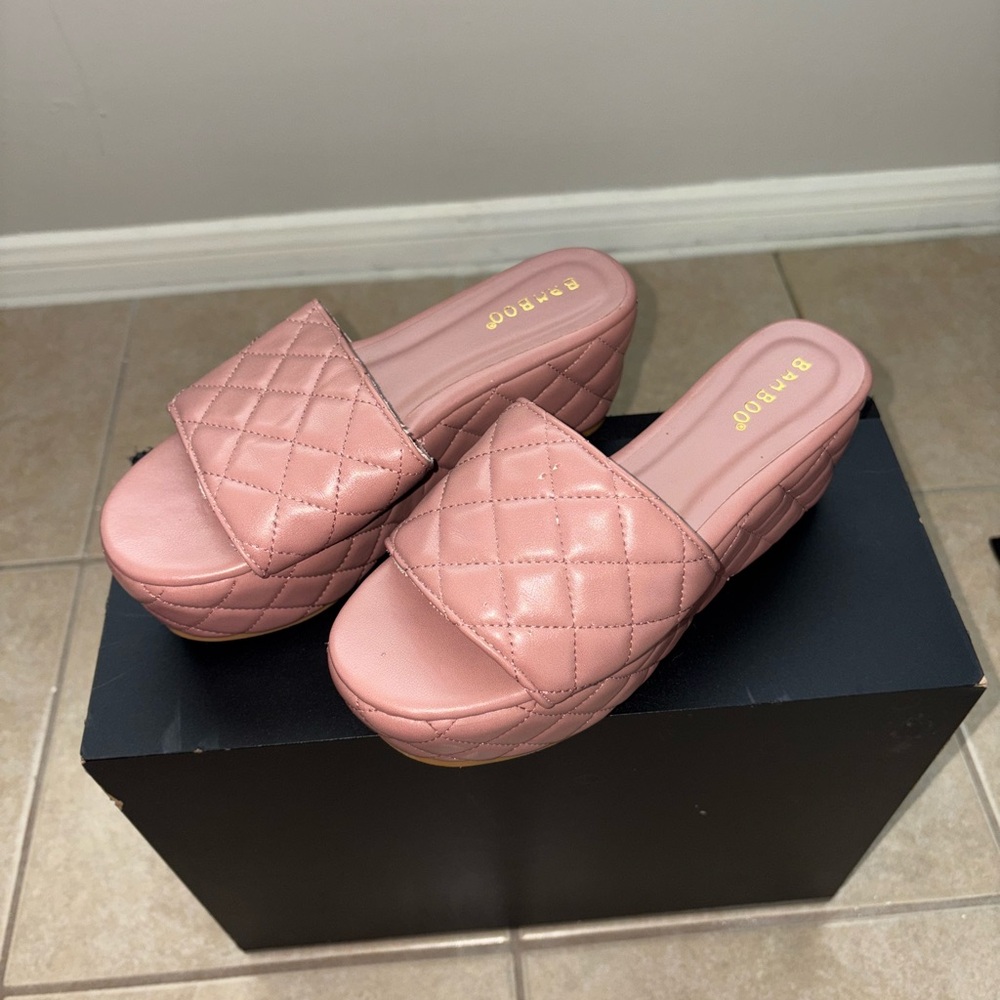 Pink Quilted Women's Slide Sandals